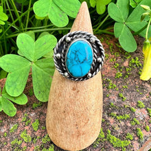 Load image into Gallery viewer, Sterling silver turquoise ring