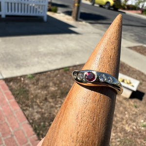 14ky ruby and diamond ring