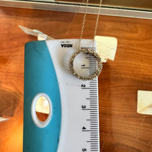 Load image into Gallery viewer, 1/4ct diamond circle pendant