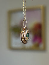 Load image into Gallery viewer, 14ky green tourmaline pendant