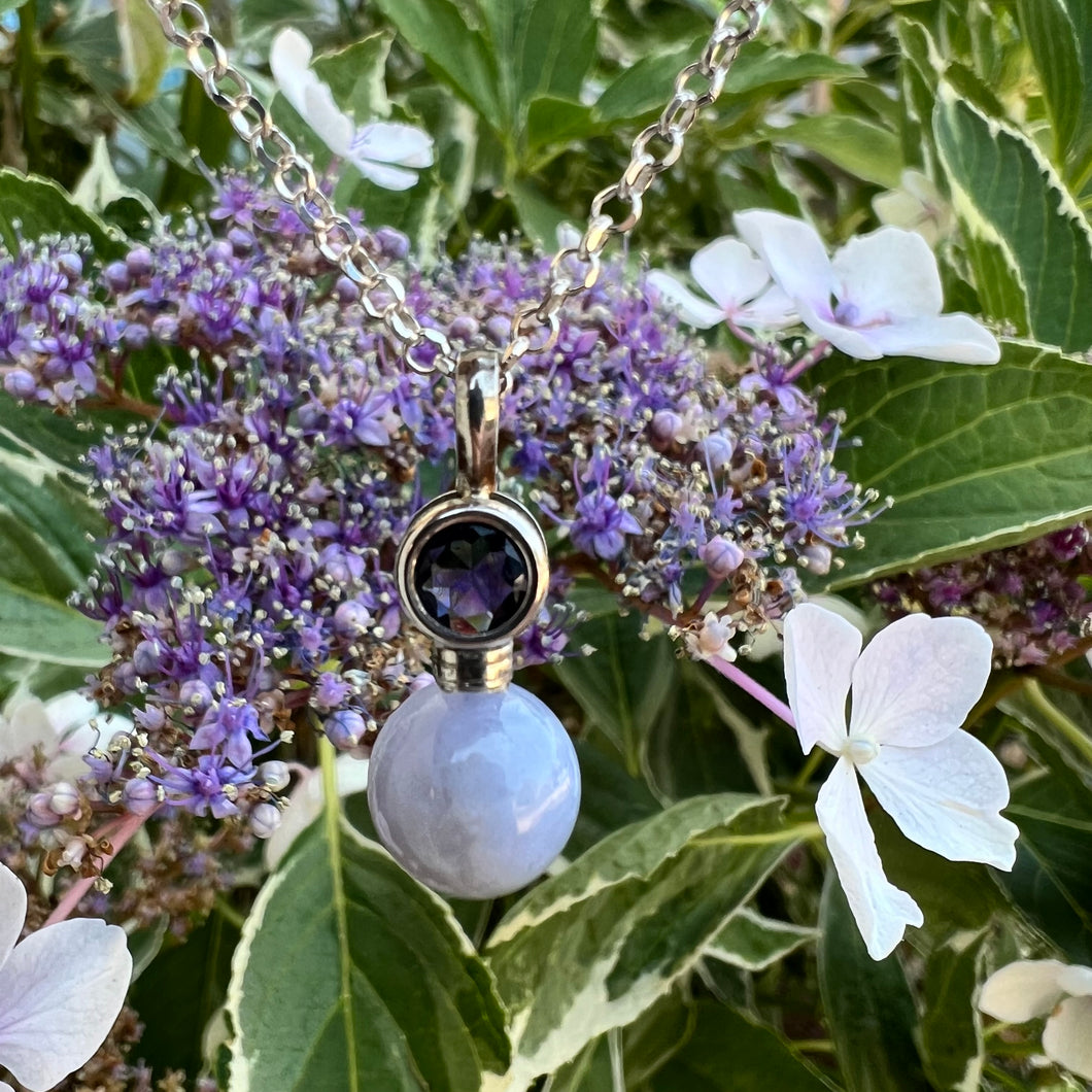 Silver agate and iolite pendant