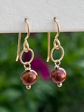 Load image into Gallery viewer, 14k GF fw pearl earrings